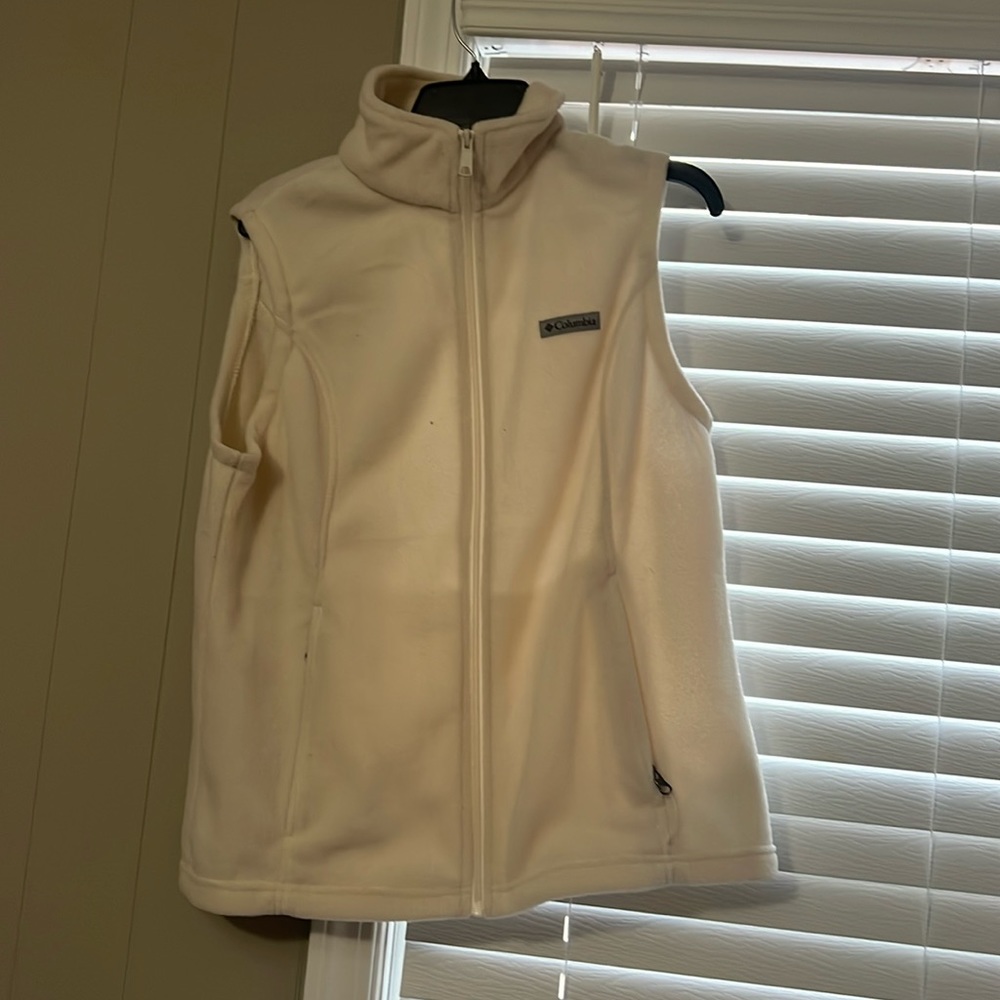 Women’s Columbia Vest